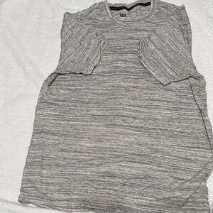 VRST men’s small t shirt